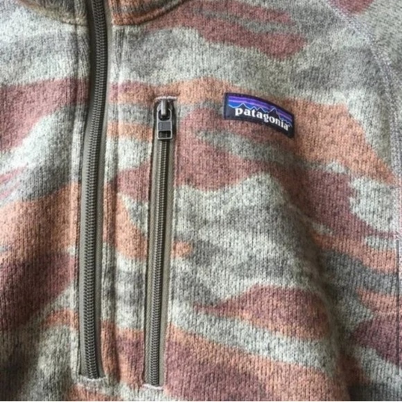 Patagonia Men's Camo Better Sweater Fleece 1/4 Zip - Picture 13 of 13